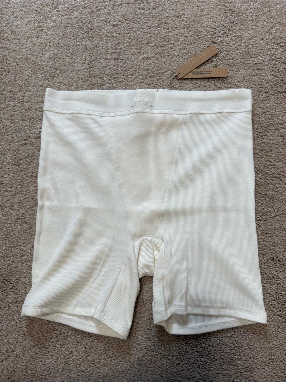 SKIMS Cotton Rib Boxer. Size medium. NWT